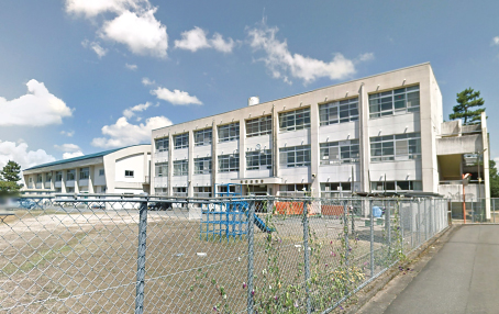 東郷小学校